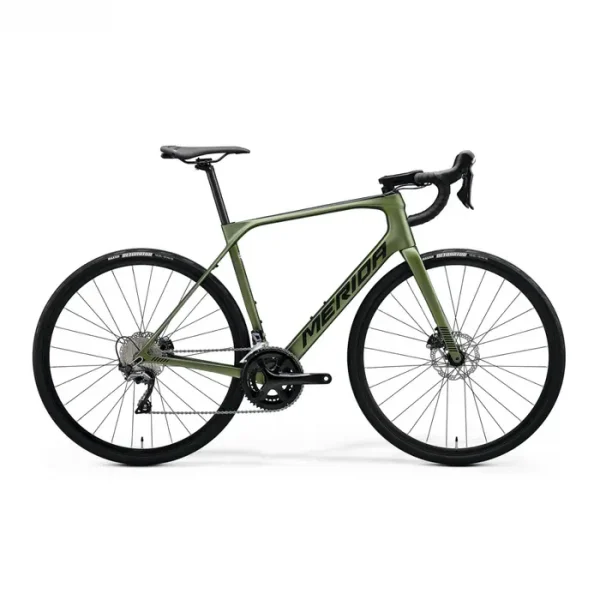 Bicicleta Scultura Endurance 5000 en verd mat, quadre de carboni i Shimano Ultegra